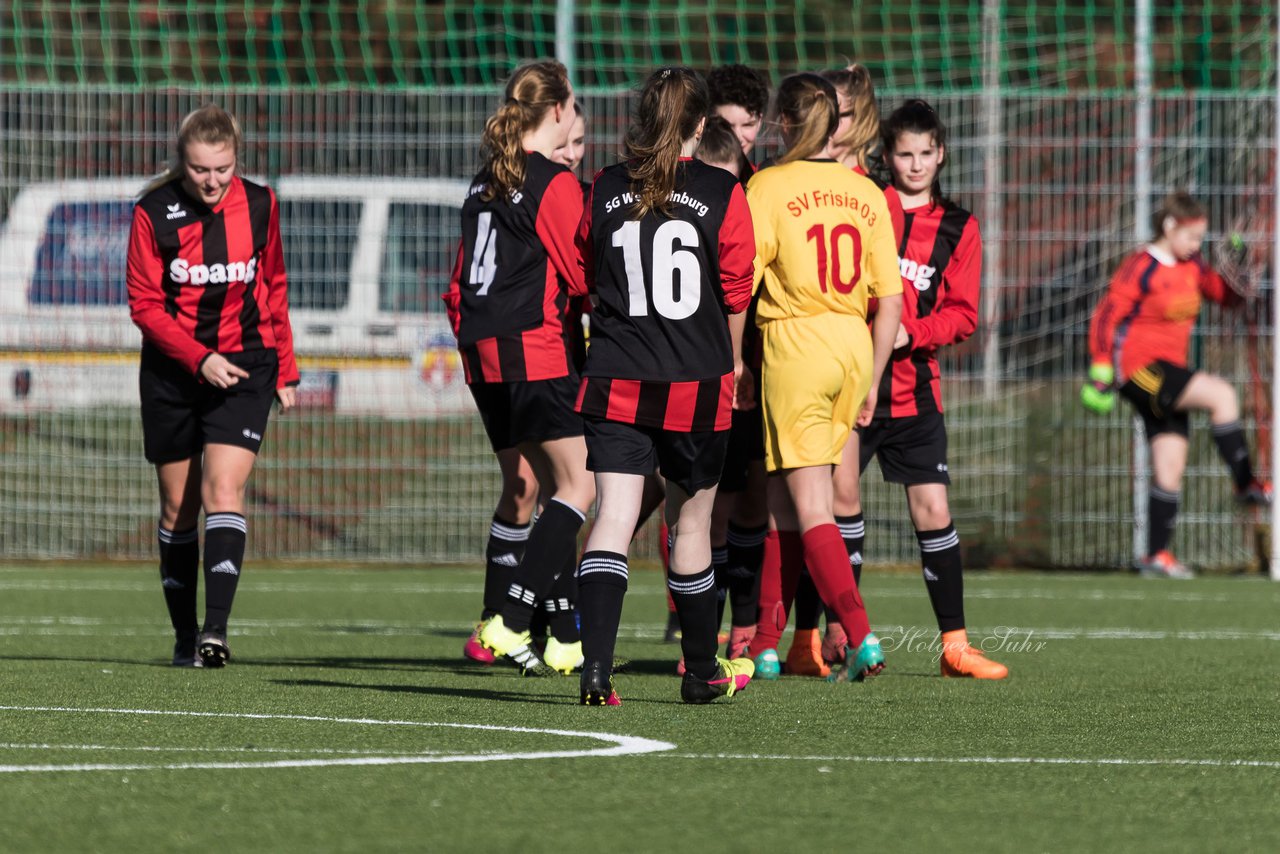 Bild 224 - B-Juniorinnen SG Weststeinburg/Bei - SV Fisia 03 : Ergebnis: 1:2